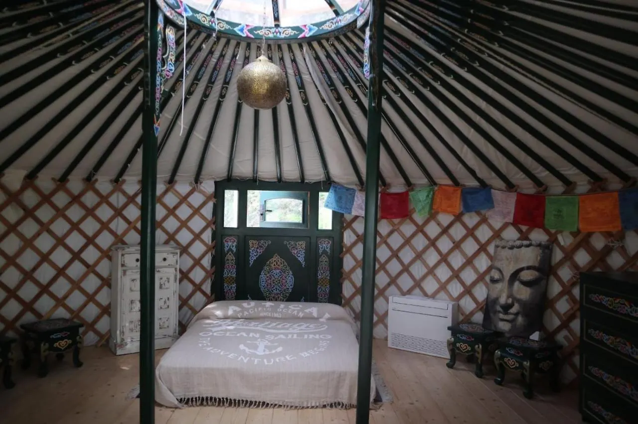 Atman Glamping Yurta Hotel Monzambano Italy